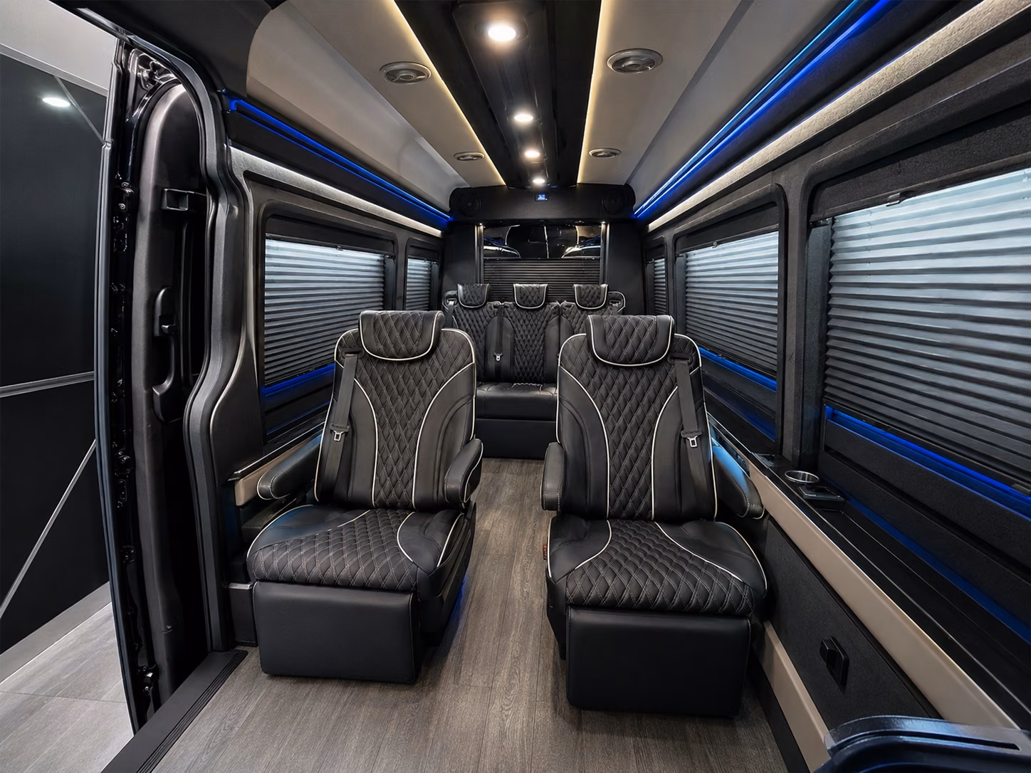 airport shuttle buses from yuma to san diego international airport