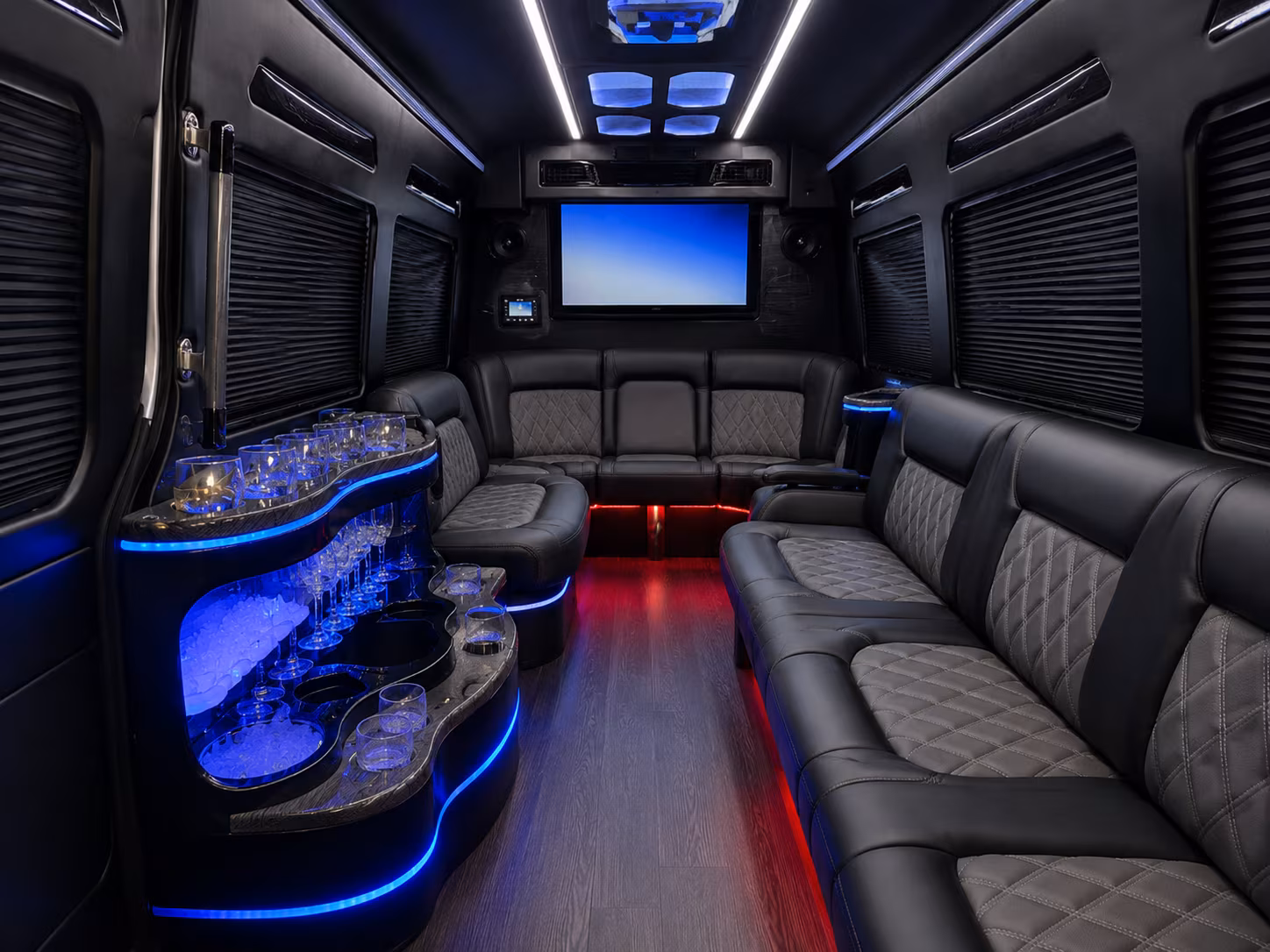 shuttle buses for yuma concerts across the california border